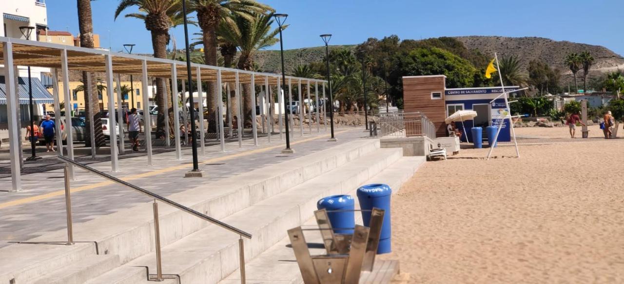 Arguineguin Beach, Penthouse Apartment And Jacuzzi Extérieur photo